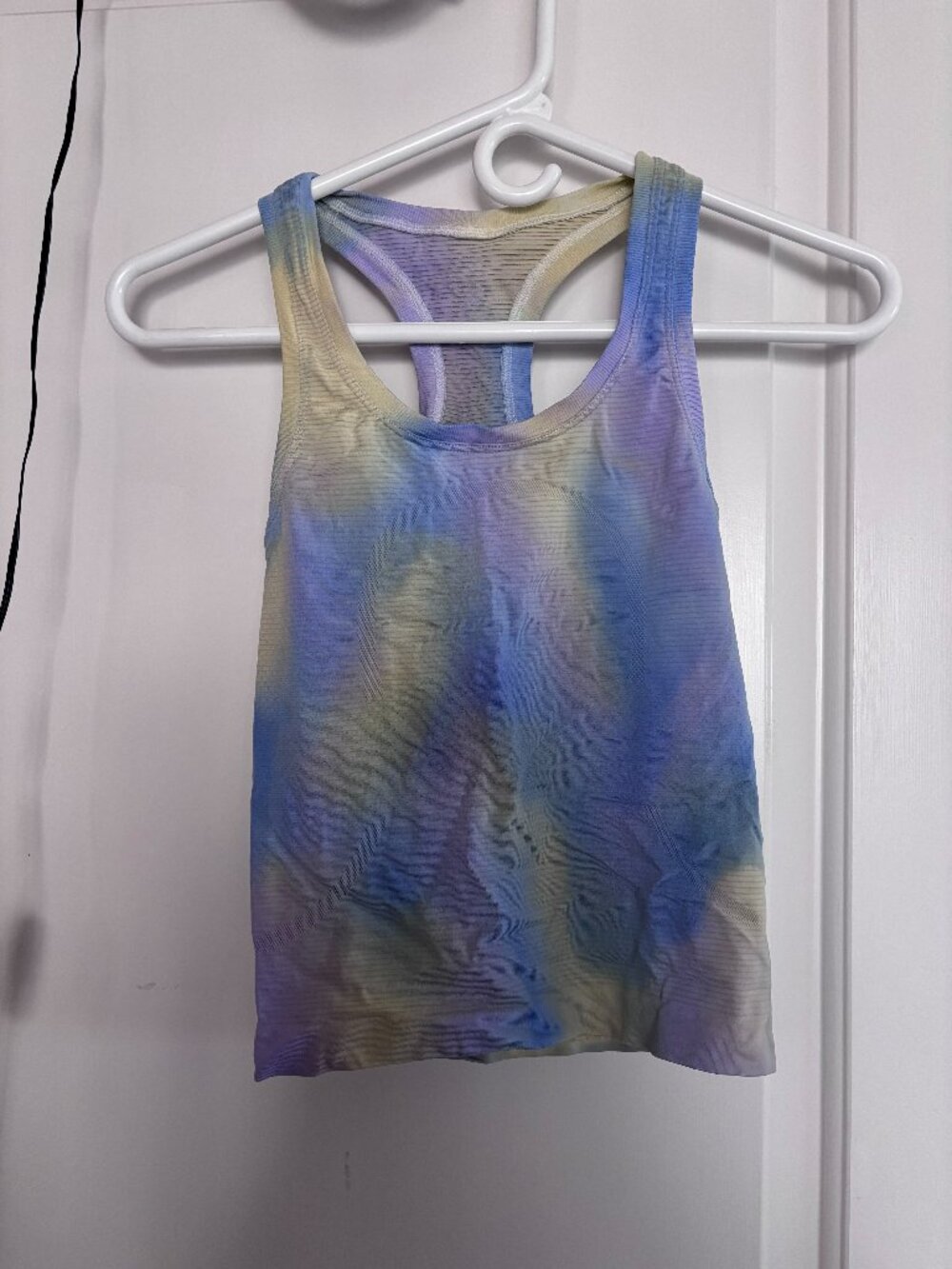 Pre-worn MINT Lululemon Women's Size 0 Multi-Colored Tank Top